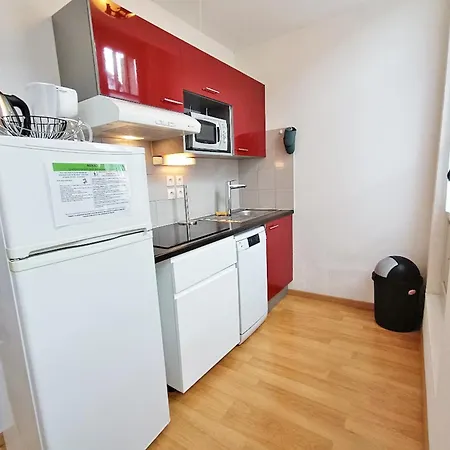 Val Montalban, T2 Wifi, 4 Pers, Ascenseur, Casier A Bagnères-de-Luchon