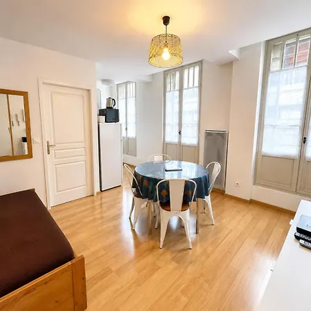 Val Montalban, T2 Wifi, 4 Pers, Ascenseur, Casier A Daire *